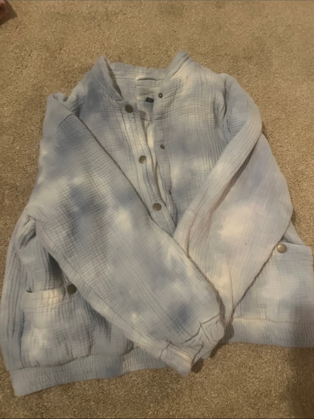 Blue and white gradient button jacket - Picture 2 of 3